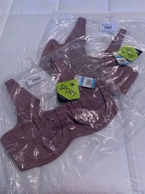 Wacoal, Sport Underwire Bras, Size 40C, NWT, Color - Toadstool